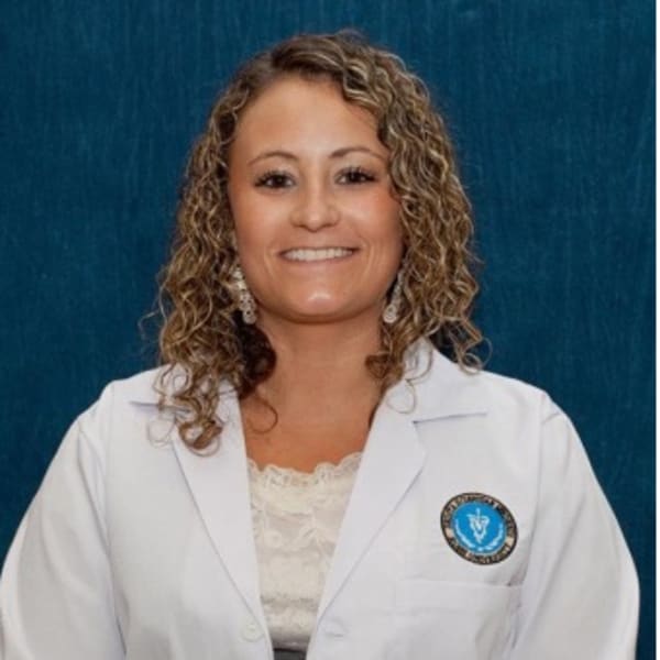 Dr. Kara Garside, Las Vegas Veterinarian
